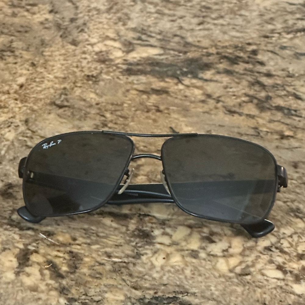 Men’s Ray-Ban Polarized Aviators